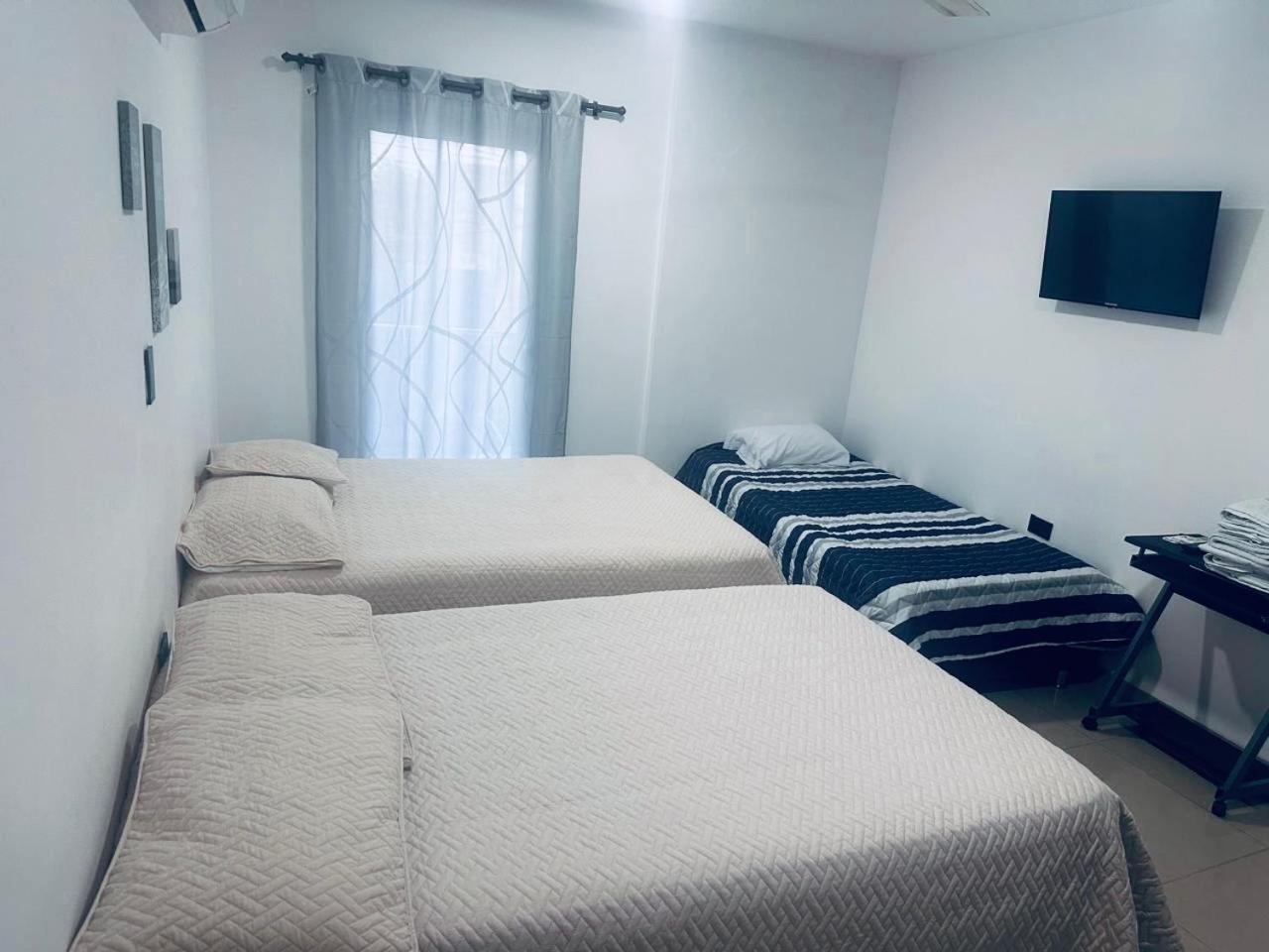 Hotel Barcelona Монтерія Екстер'єр фото