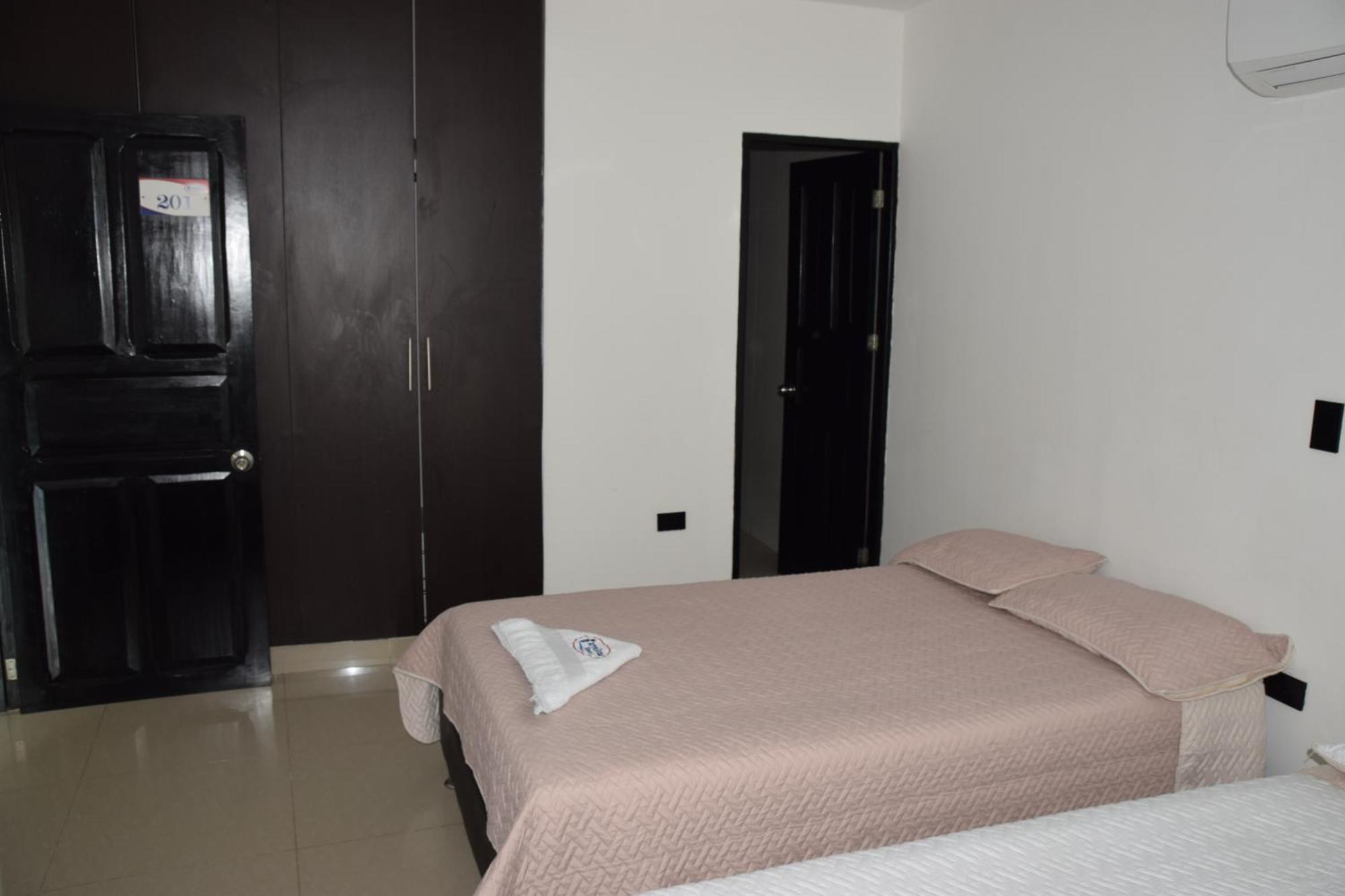 Hotel Barcelona Монтерія Екстер'єр фото