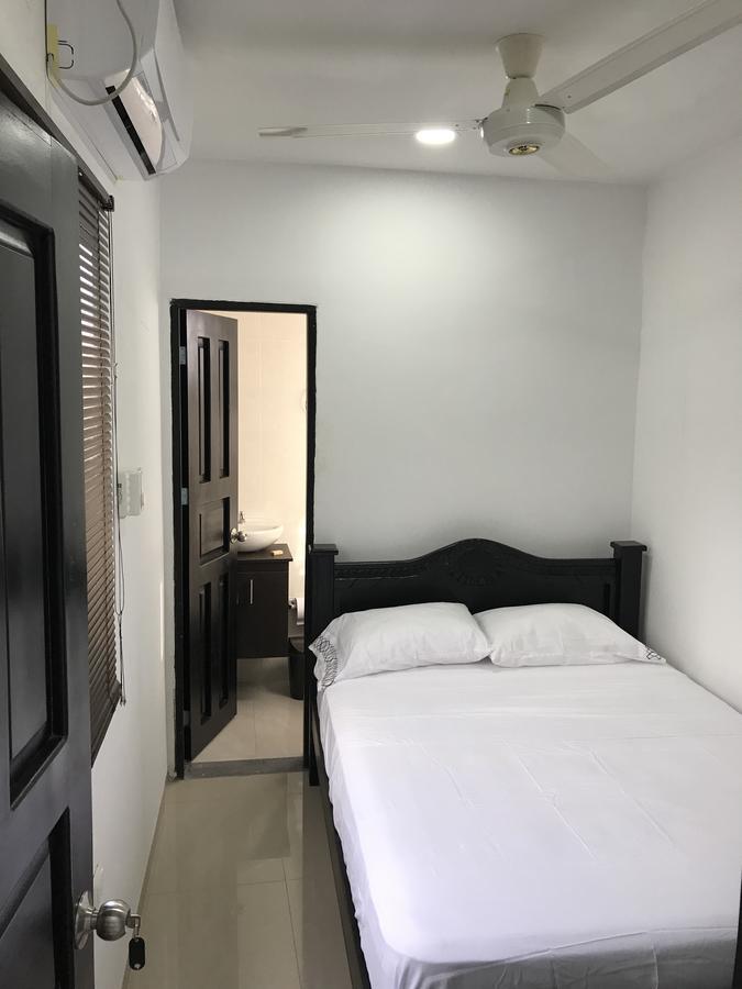 Hotel Barcelona Монтерія Екстер'єр фото