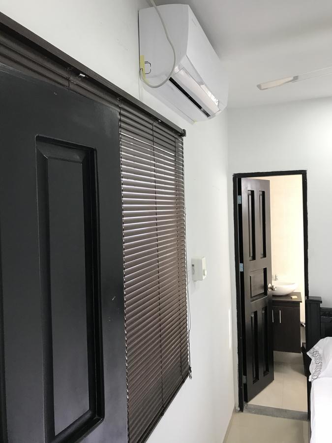 Hotel Barcelona Монтерія Екстер'єр фото